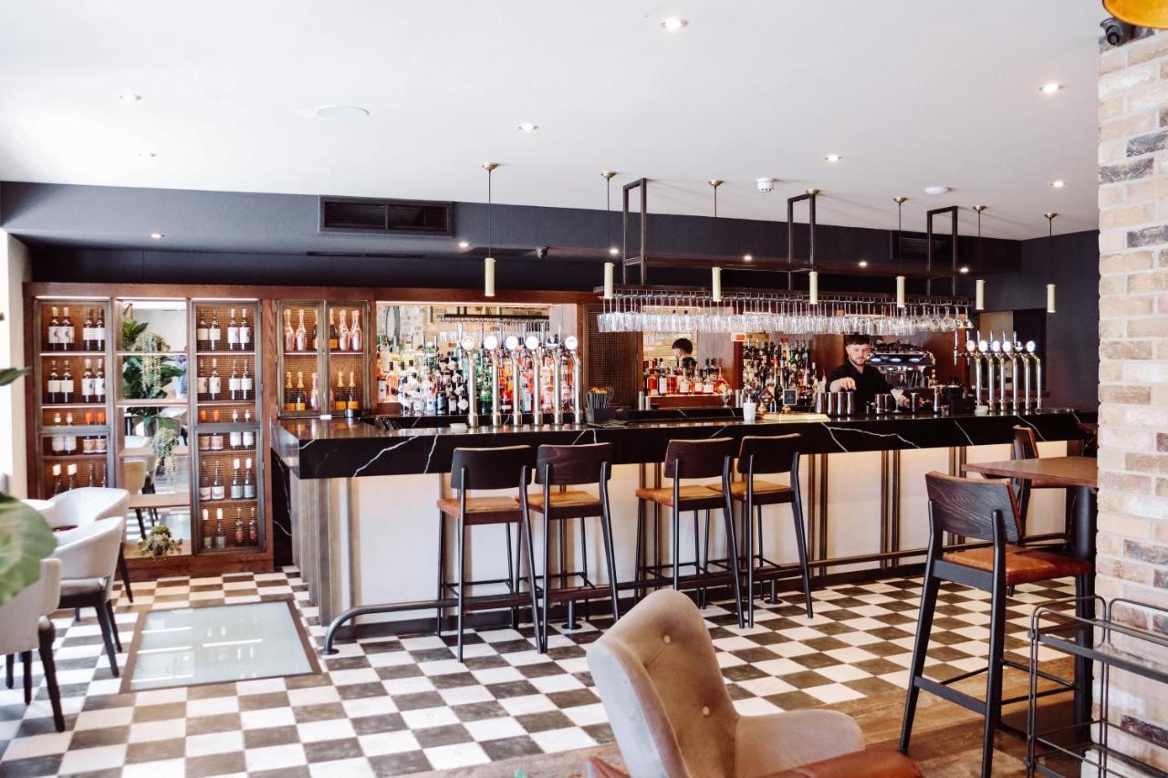 Y Seler Hotel Aberaeron Bagian luar foto